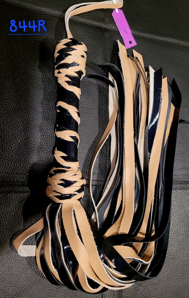 HANDLE FLOGGER *R005