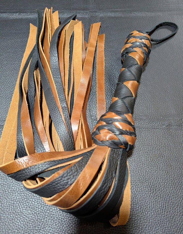 Handle Flogger*R079