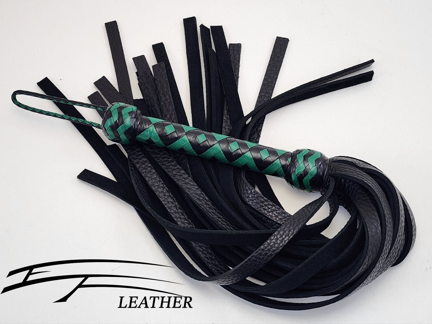 Core Line - Bull Hide Flogger